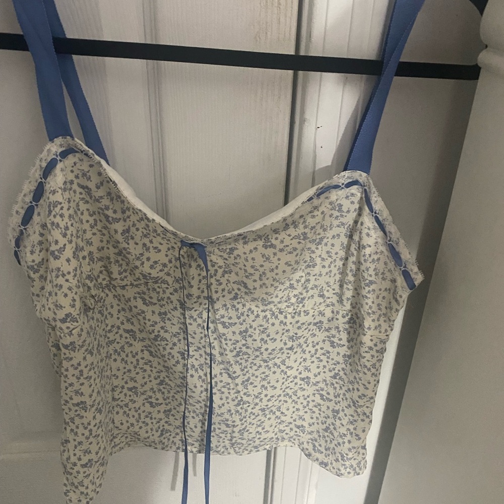 Floral Blue and White Women's Top